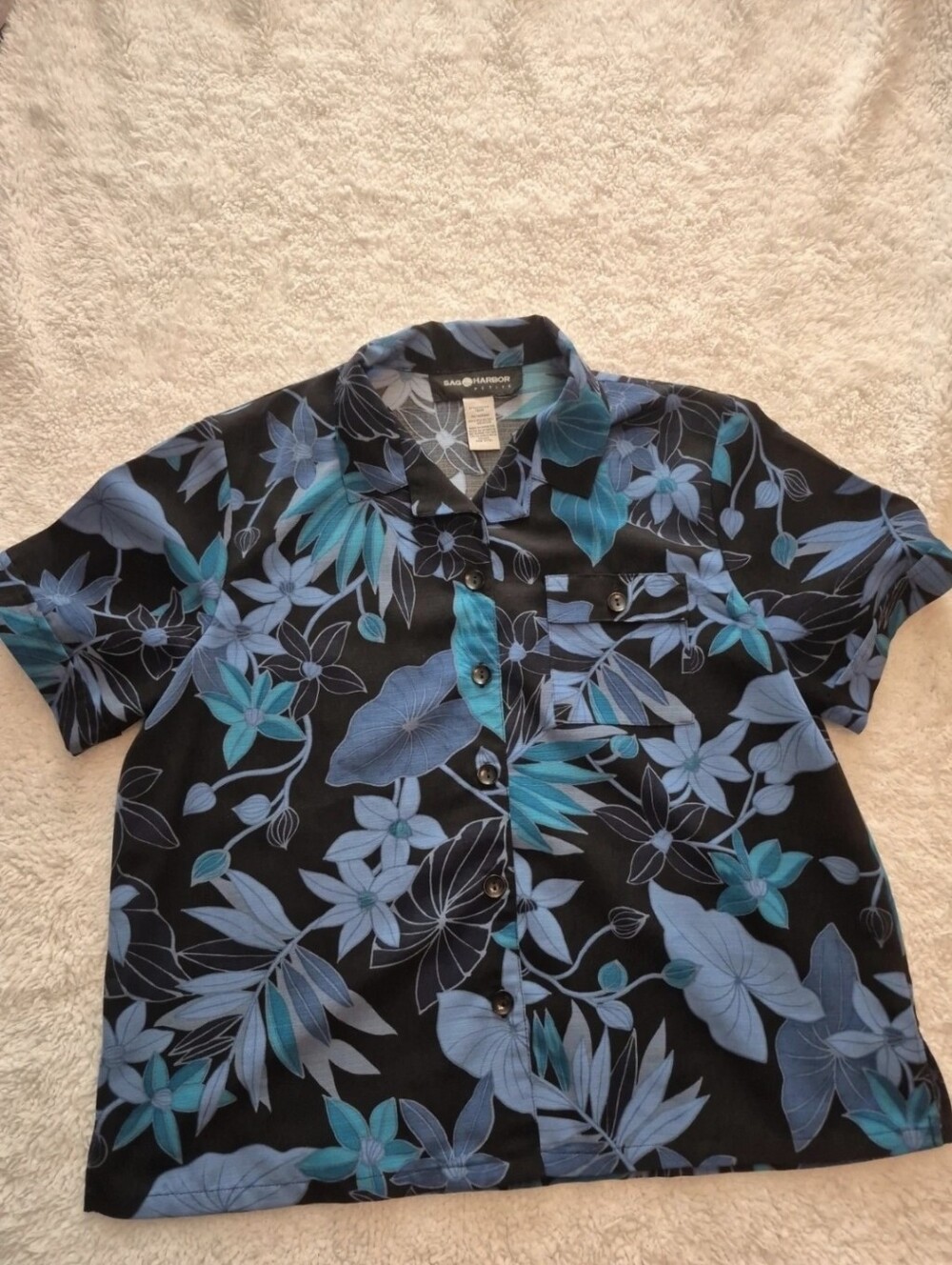 Petite medium top